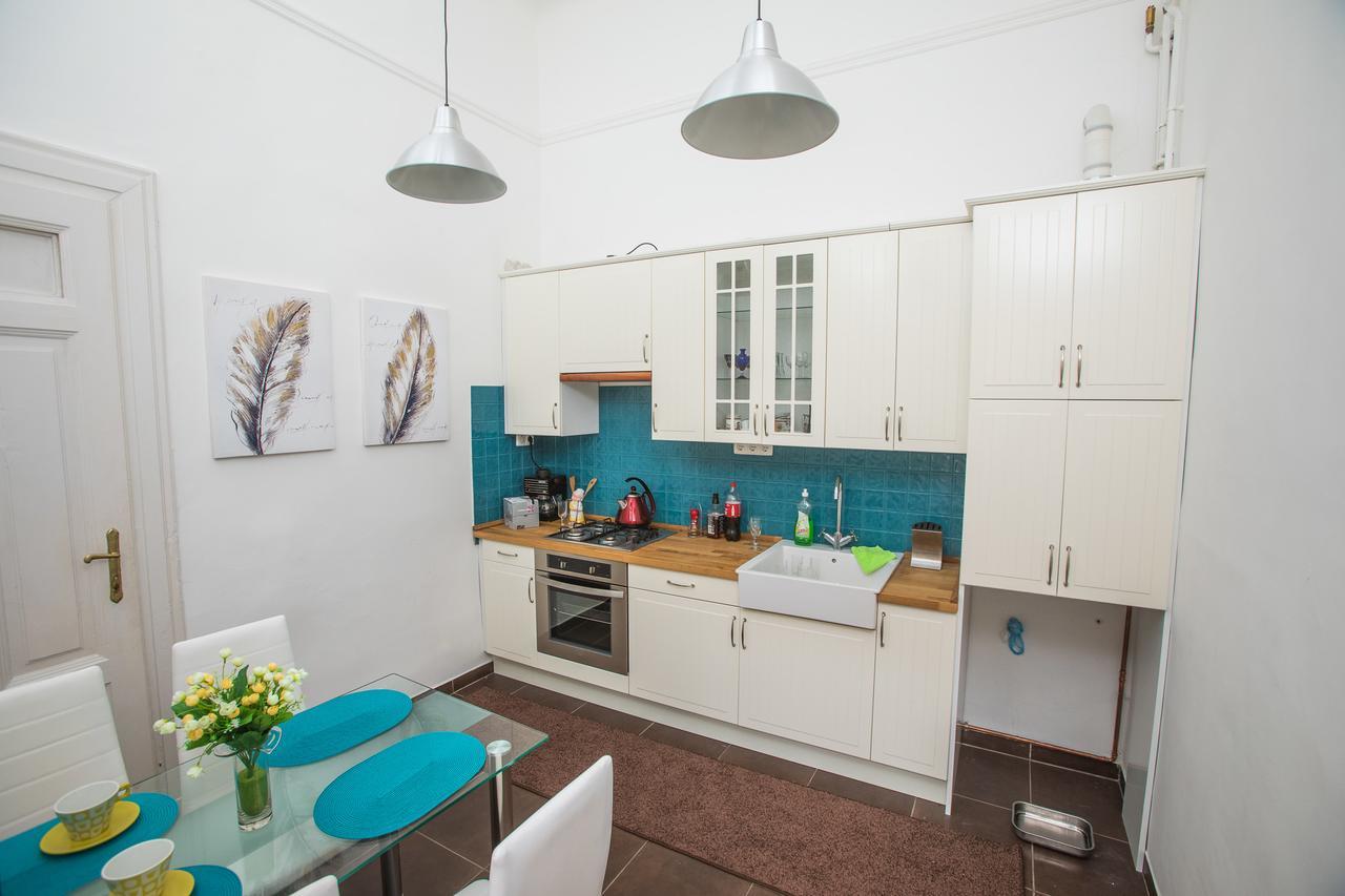 Novak Apartman Seghedin Exterior foto